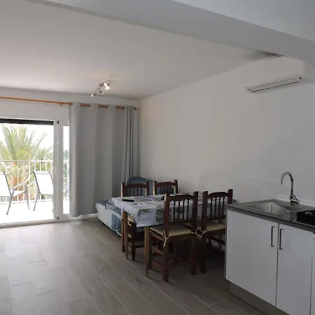 Doree 523 * Miami Playa