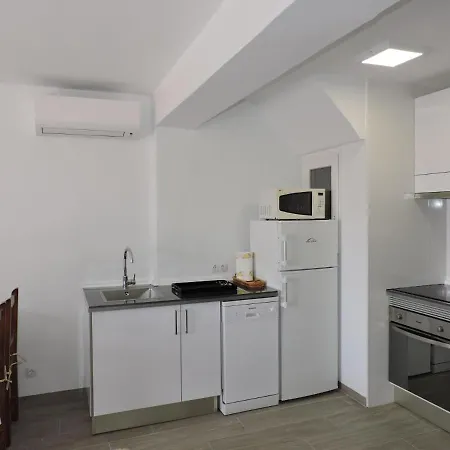 Apartment Doree 523 *